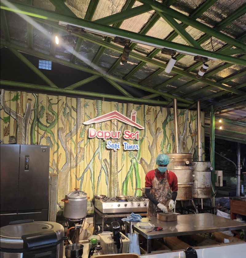Review Dapur Se'i Sapi Timor