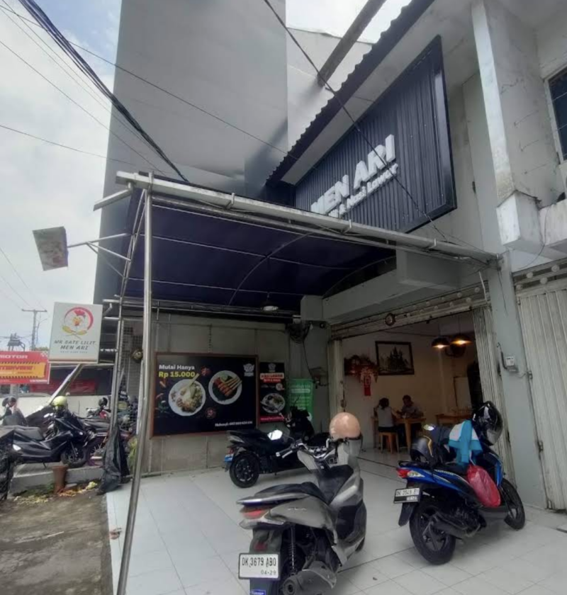 Sate Lilit Men Ari