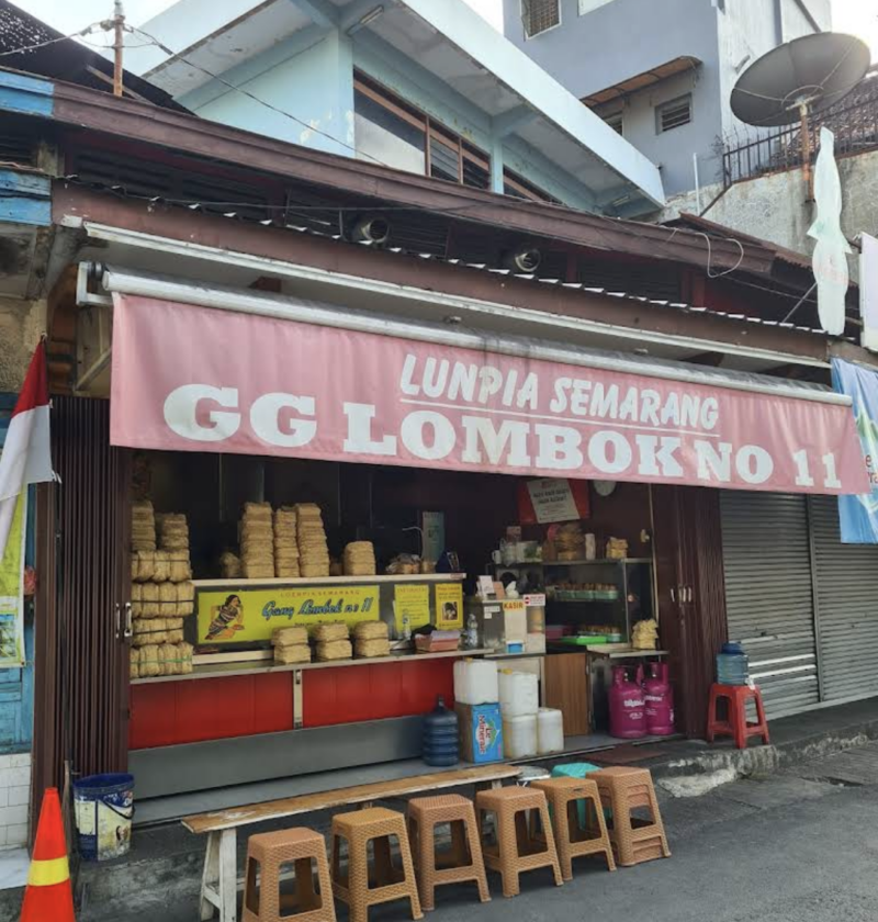 Review Lunpia Gang Lombok